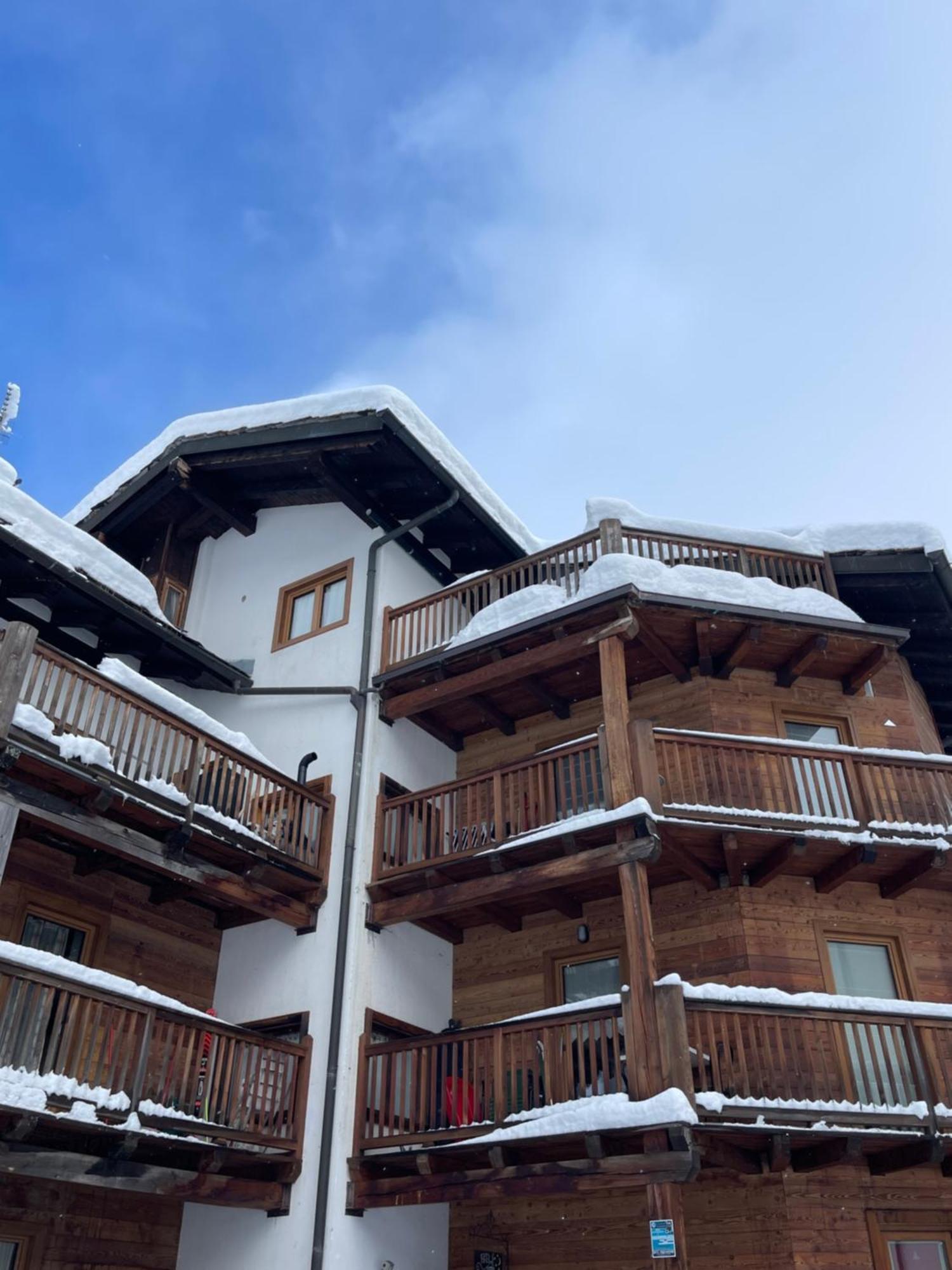 ラ・トゥイール Ltホーシズ＆ドリームズ Bed & Breakfast エクステリア 写真