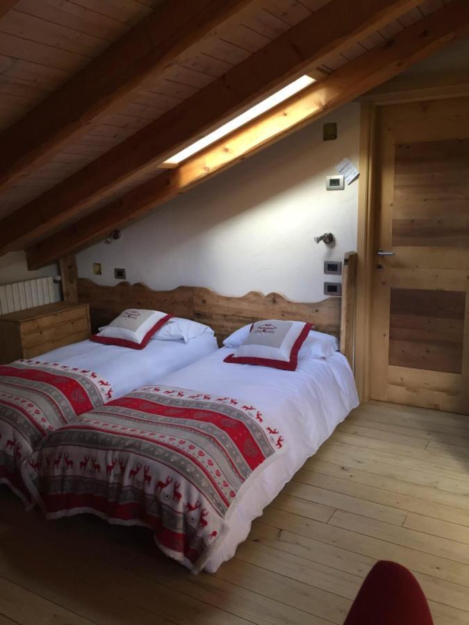 ラ・トゥイール Ltホーシズ＆ドリームズ Bed & Breakfast エクステリア 写真